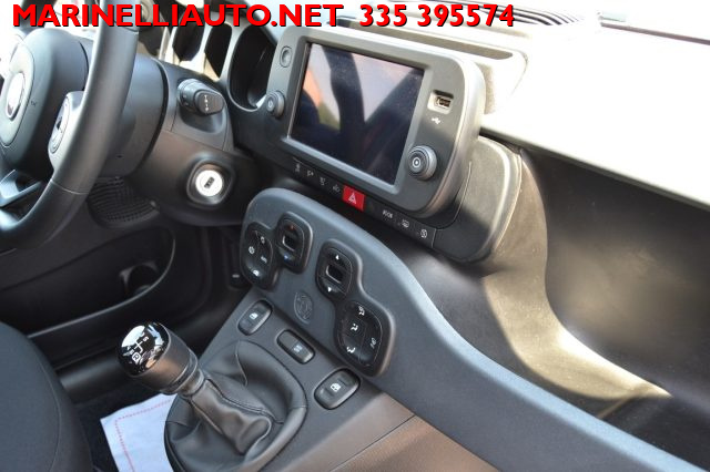 FIAT Panda Cross usata, con Android Auto