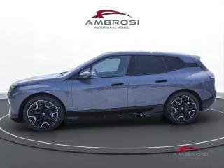 BMW iX usata 5