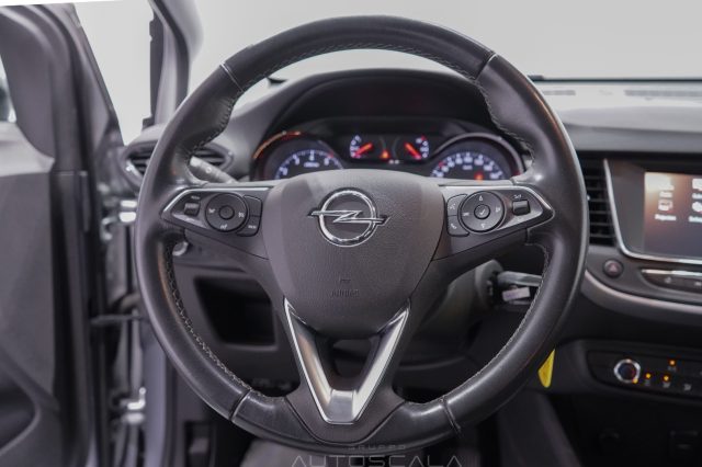 OPEL Crossland usata, con Volante in pelle