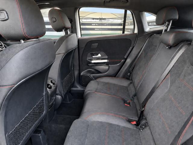 MERCEDES-BENZ GLA 200 usata, con Cerchi in lega