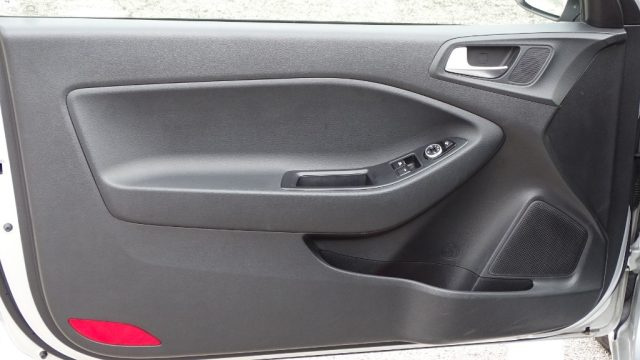 HYUNDAI i20 usata 48