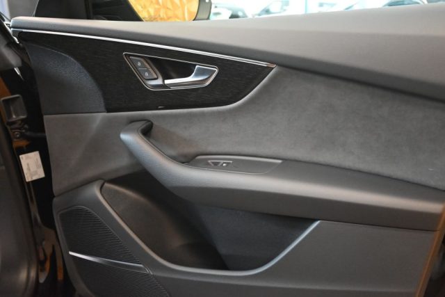 AUDI Q8 usata 59