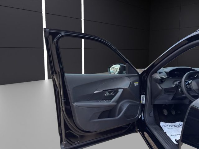 PEUGEOT 2008 usata, con Fari LED