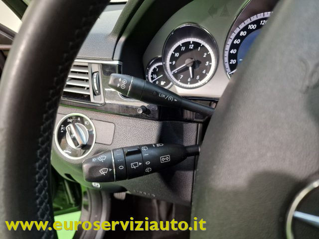 MERCEDES-BENZ E 250 usata, con Volante multifunzione