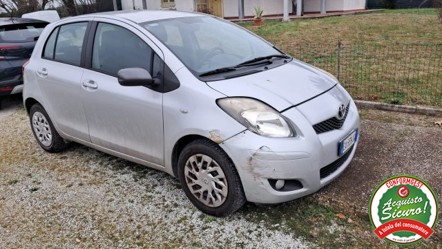 TOYOTA Yaris usata, con Climatizzatore