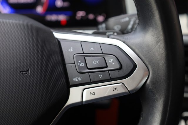 VOLKSWAGEN T-Roc usata, con MP3