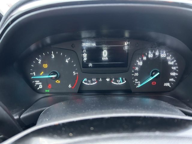FORD Fiesta usata, con Autoradio