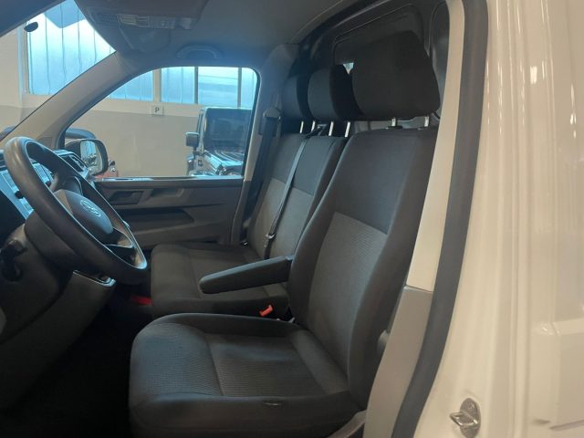 VOLKSWAGEN Transporter usata 22