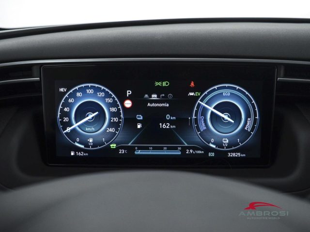 HYUNDAI Tucson usata 12