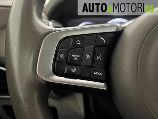 JAGUAR XE usata, con Interni in pelle