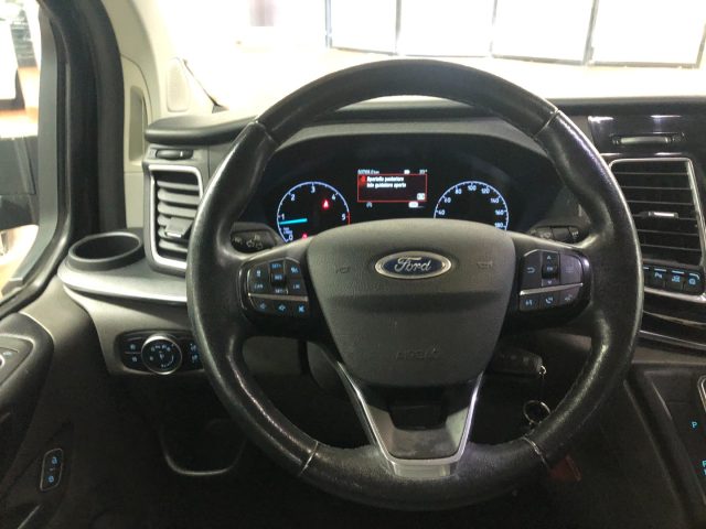 FORD Tourneo Custom usata, con Autoradio digitale