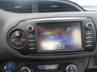 TOYOTA Yaris usata, con Cruise Control