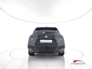 BMW iX usata 5