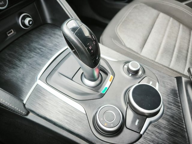 ALFA ROMEO Stelvio usata, con Boardcomputer