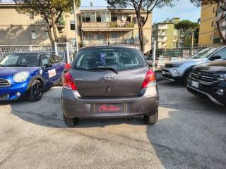 TOYOTA Yaris usata, con Airbag Passeggero