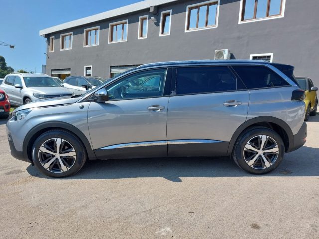PEUGEOT 5008 usata 3