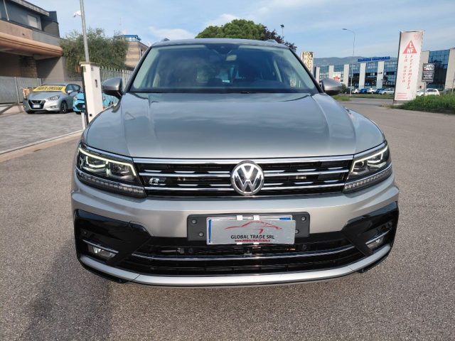 VOLKSWAGEN Tiguan usata, con Airbag