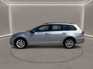 VOLKSWAGEN Golf usata, con Autoradio