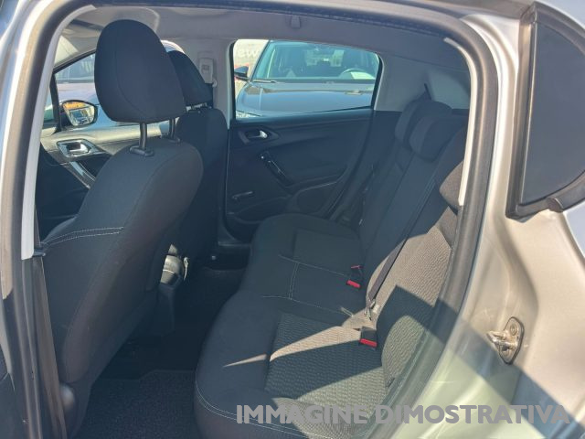 PEUGEOT 208 usata, con Climatizzatore