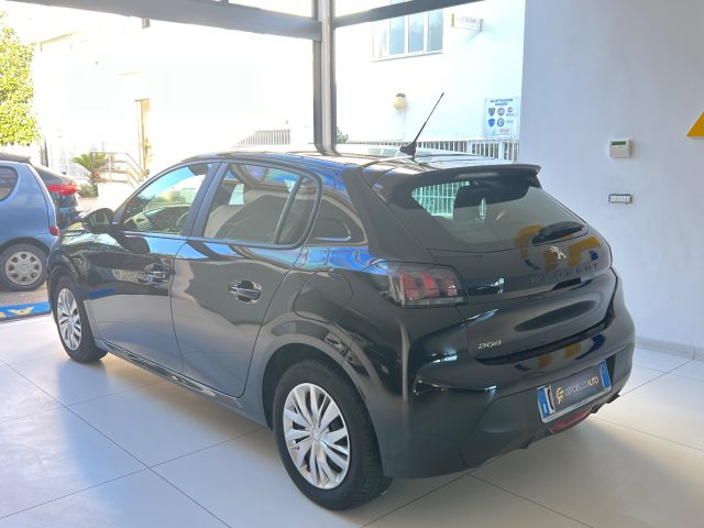 PEUGEOT 208 usata, con Autoradio