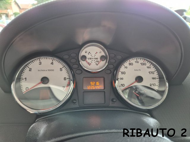 PEUGEOT 207 usata, con Volante in pelle