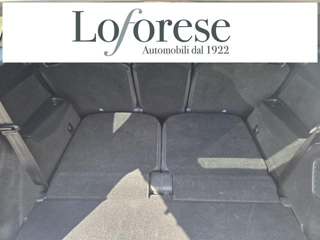 PEUGEOT 5008 usata, con Sistema di navigazione