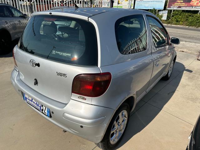 TOYOTA Yaris usata, con Alzacristalli elettrici