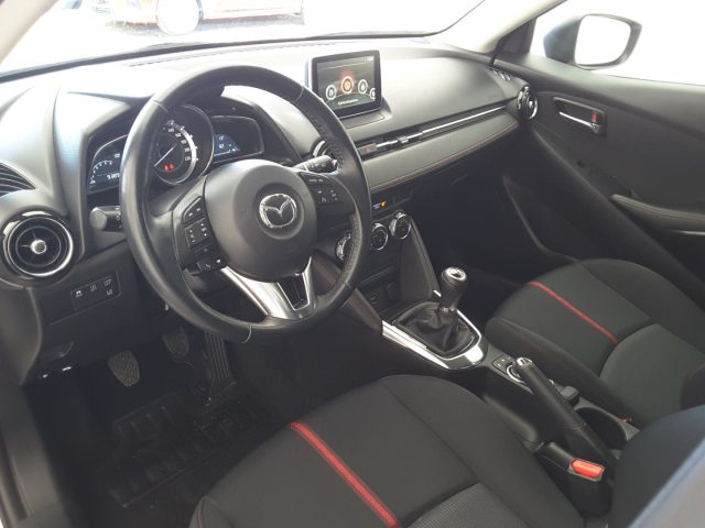 MAZDA 2 usata, con Autoradio