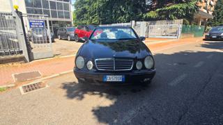 MERCEDES-BENZ CLK 200 usata, con Fendinebbia