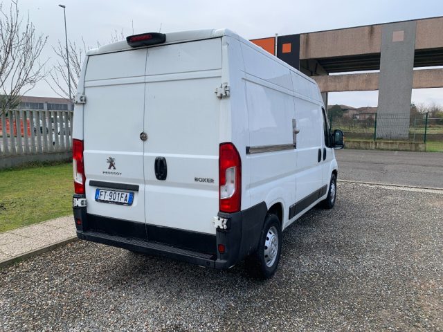 PEUGEOT Boxer usata, con Boardcomputer
