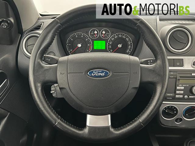 FORD Fiesta usata, con Sedile posteriore sdoppiato