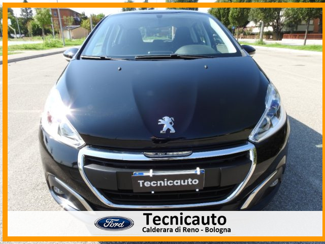 PEUGEOT 208 usata, con Autoradio