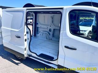 RENAULT Trafic usata, con USB