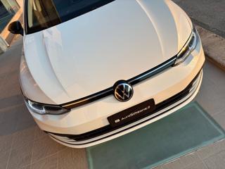 VOLKSWAGEN Golf usata, con Fari LED