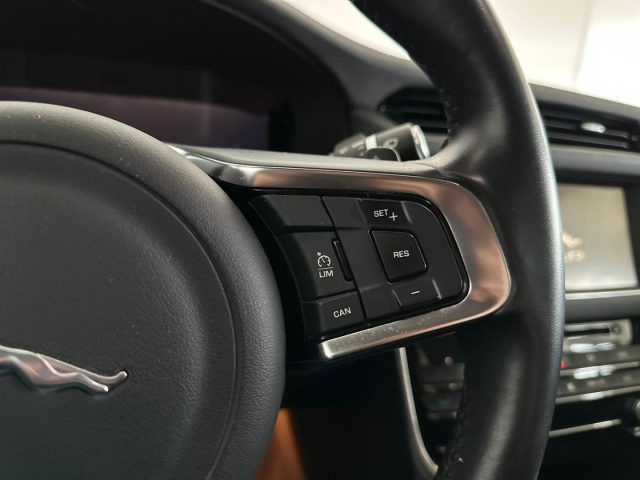 JAGUAR XF usata, con Chiusura centralizzata