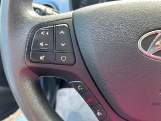 HYUNDAI i10 usata 16