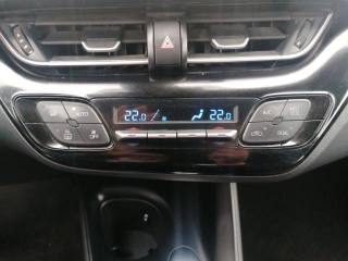 TOYOTA C-HR usata 22