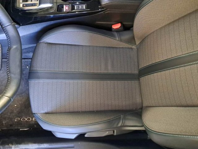 PEUGEOT 2008 usata, con Cruise Control