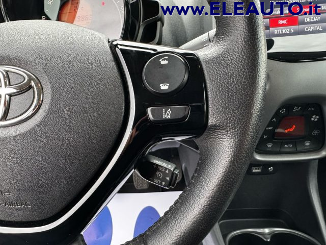 TOYOTA Aygo usata, con Touch screen