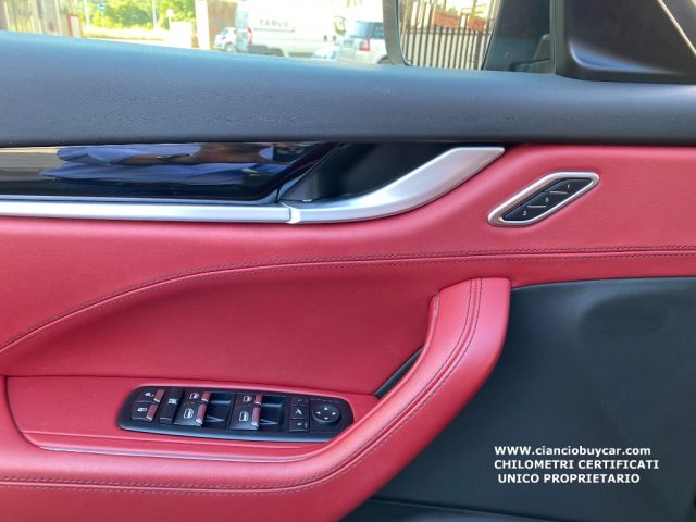 MASERATI Levante usata, con Autoradio