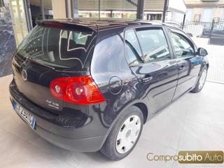 VOLKSWAGEN Golf usata, con Chiusura centralizzata