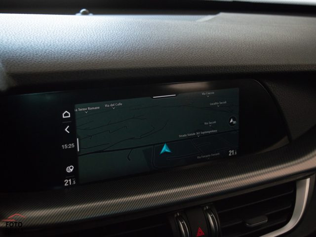 ALFA ROMEO Stelvio usata, con Sensori di parcheggio posteriori