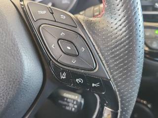 TOYOTA C-HR usata, con Frenata d