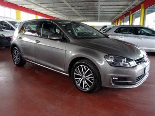 VOLKSWAGEN Golf usata, con Airbag laterali