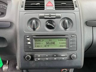 VOLKSWAGEN Touran usata 15