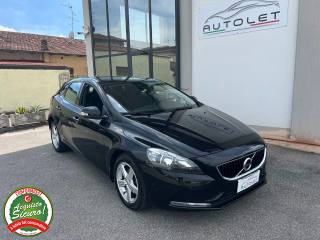 VOLVO V40 D2 