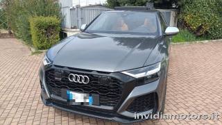 AUDI Q8 RS TFSI V8 quattro tiptronic