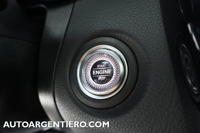 MERCEDES-BENZ GLC 300 usata, con Climatizzatore
