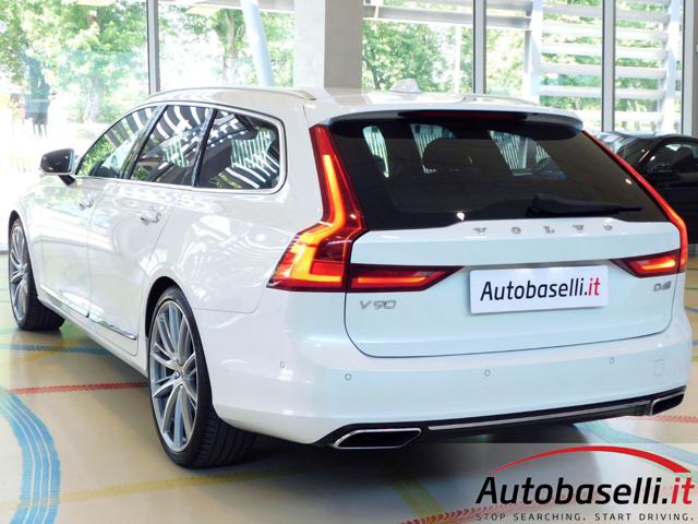 VOLVO V90 usata, con Park Distance Control