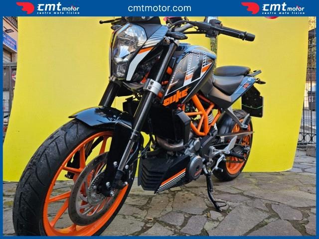 KTM 390 Duke usata 1